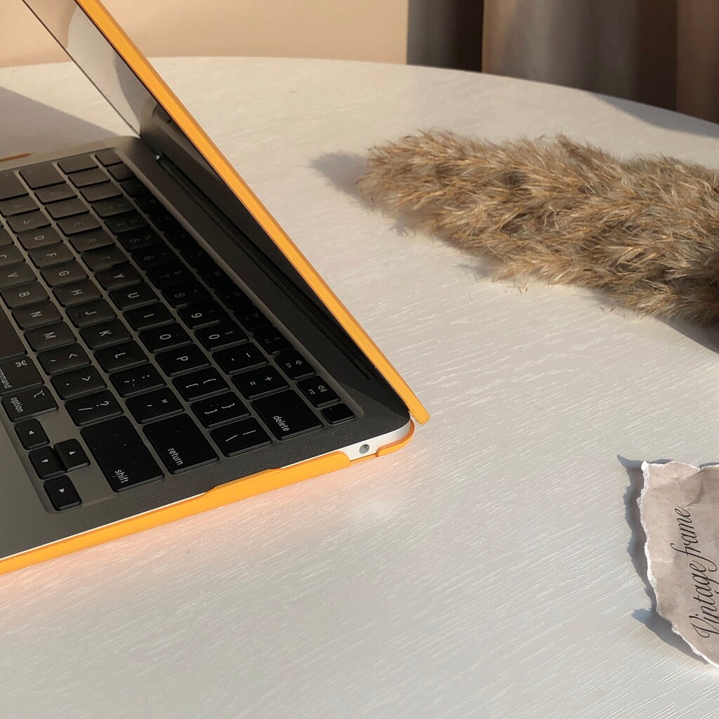 Twelve South SurfacePad Color: Rivestimento In Pelle Per MacBook E MacBook Pro 13'' (Modelli 33 Cm) - Colore Arancio, Protegge Da Sporcizia E Graffi