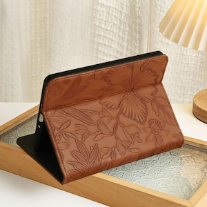 Brown Flowers Vegan Leather Kindle Case, Kindle Cover For 2024 kindle 11th Gen Kindle Paperwhite 12th Gen, Custom Kindle Cases