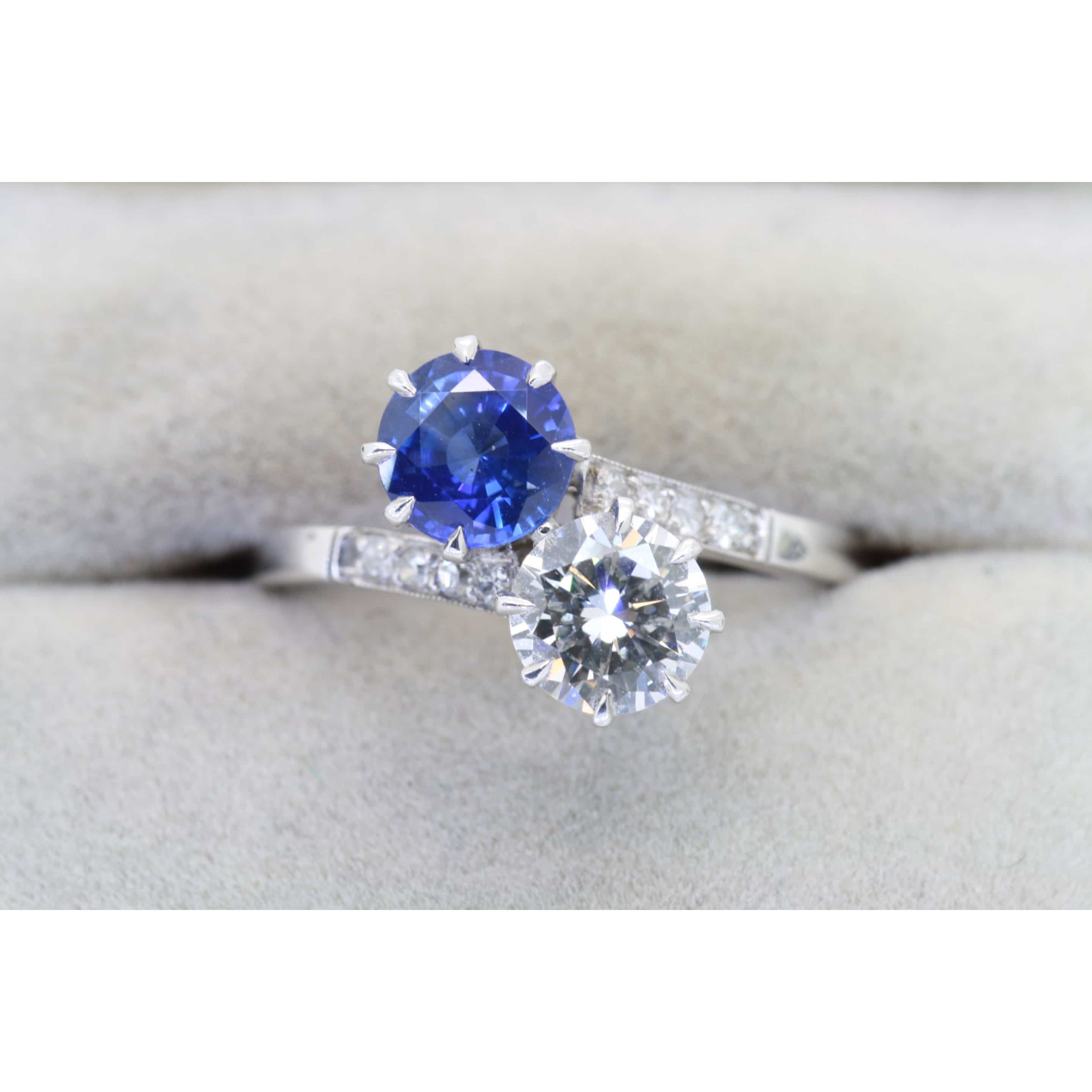 Minimalist 2 Stone Sapphire Engagement Ring, Classic Sapphire Statement Ring, Sapphire Gold Wedding Ring, Sapphire Diamond Promise Ringthumbnail