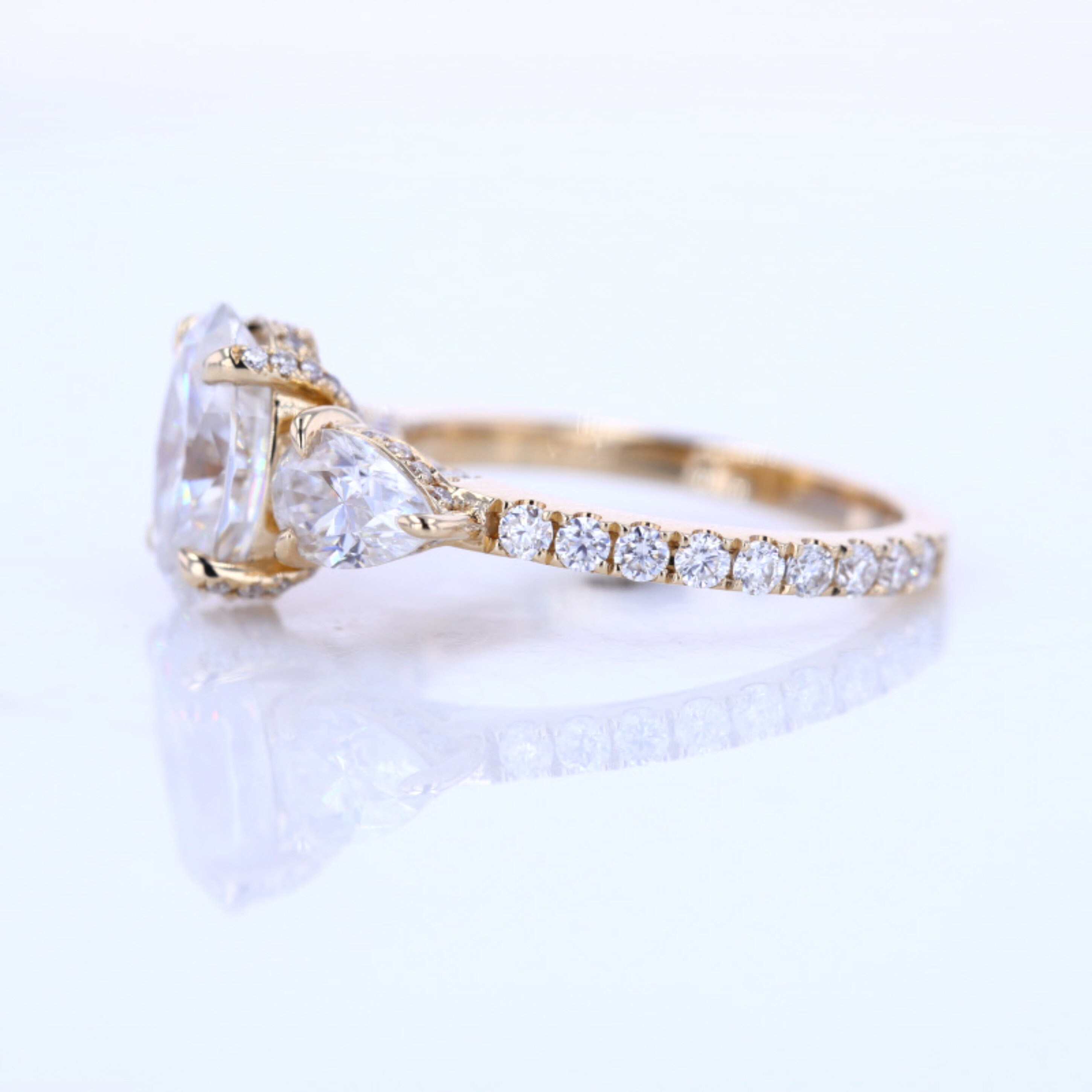 Oval Cut Moissanite Engagement Ring 14K Gold Moissanite Etsy UK