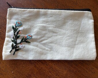 Buds in Bloom Pouch