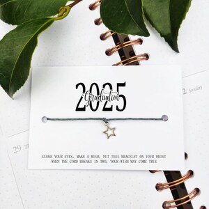 Graduación 2025, egresados de la clase 2025 Egresados de la escuela, pequeño obsequio de graduación, pulsera en tarjeta, para alumnos, estudiantes, universidad, colegio