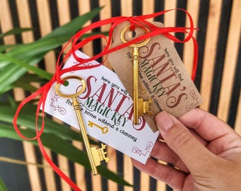 Santa&#39;s Large Magic Christmas Key, Gold Key with a Tag, Kids xmas Eve box, gift for kids from elf, stocking filler, Advent calendar stuffer