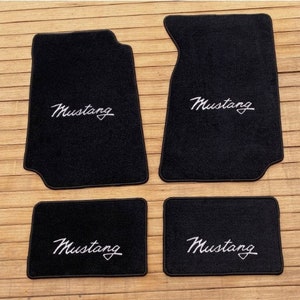 For Ford Mustang Carpet Floor Mat Mats 4 pcs 1994-2004 Embroidery