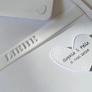 Glückwunschkarte zur Hochzeit mit dem Wörtchen / LIEBE / weiß minimalistisch edel Bild 3