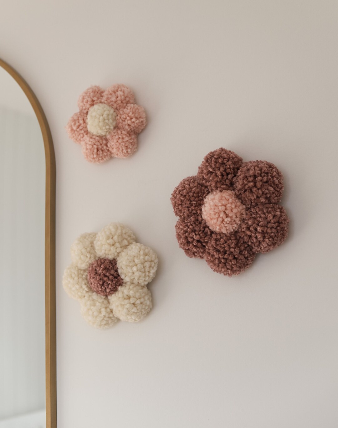 Pom Pom Daisies Set Handmade Pom Pom Daisy Wall Hangings Etsy