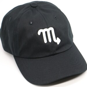 Scorpio Hat (FREE SHIPPiNG in the US)