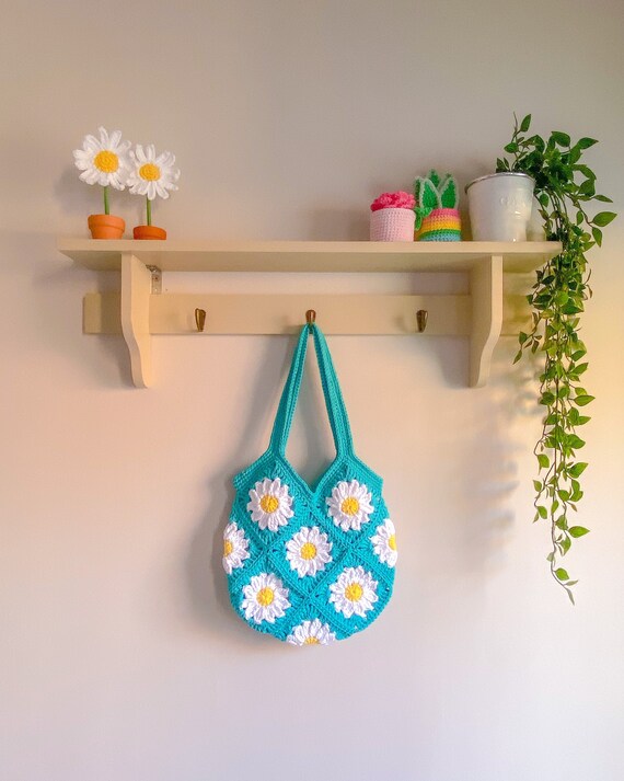 Ditsy Daisy Market Bag Crochet Pattern - US Terms - Summer Tote Bag - Slouchy Shopping Bag - Photo Tutorial - Written Pattern - Easy Bag