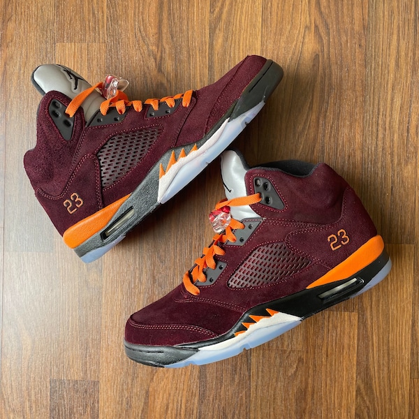 custom jordan flights