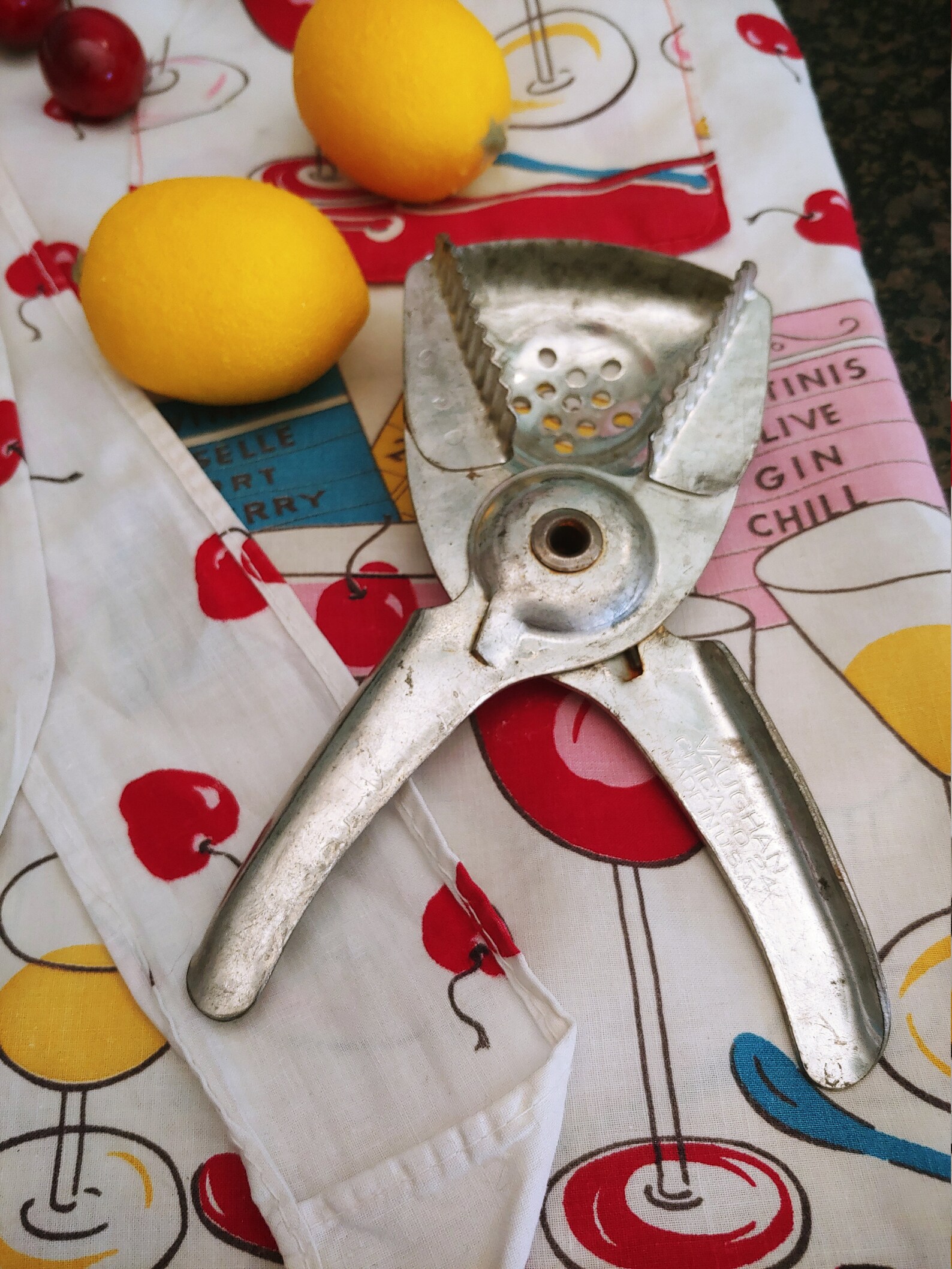 Antique lemon squeezer Clearance