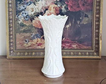 LENOX WOODLAND Collection Flower Vase, 8.5" Vase, Home Decor, Gift Idea, Vintage Lenox
