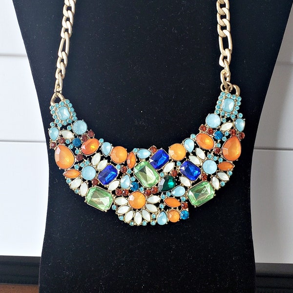 Vintage Boho, Shabby Chic style Bib Necklace with Multi-colors Glass Crystals and Rhinestones, Gold-tone Chunky Figaro Chain Links