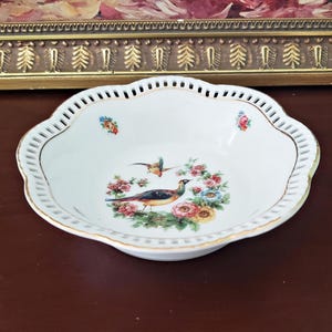 Vintage Bavarian Porcelain Finger Bowl – Bird of Paradise – Schumann Arzberg – Reticulated & Gold-Gilded