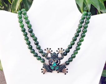 Green Agate Statement Necklace with Crystal Frog Pendant – Vintage Double Strand Boho Jewelry by Eye Candy LA