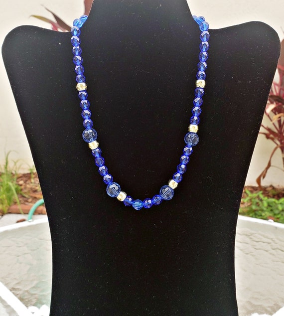 Beaded Vintage Necklace, Faceted Deep Blue Plasti… - image 6