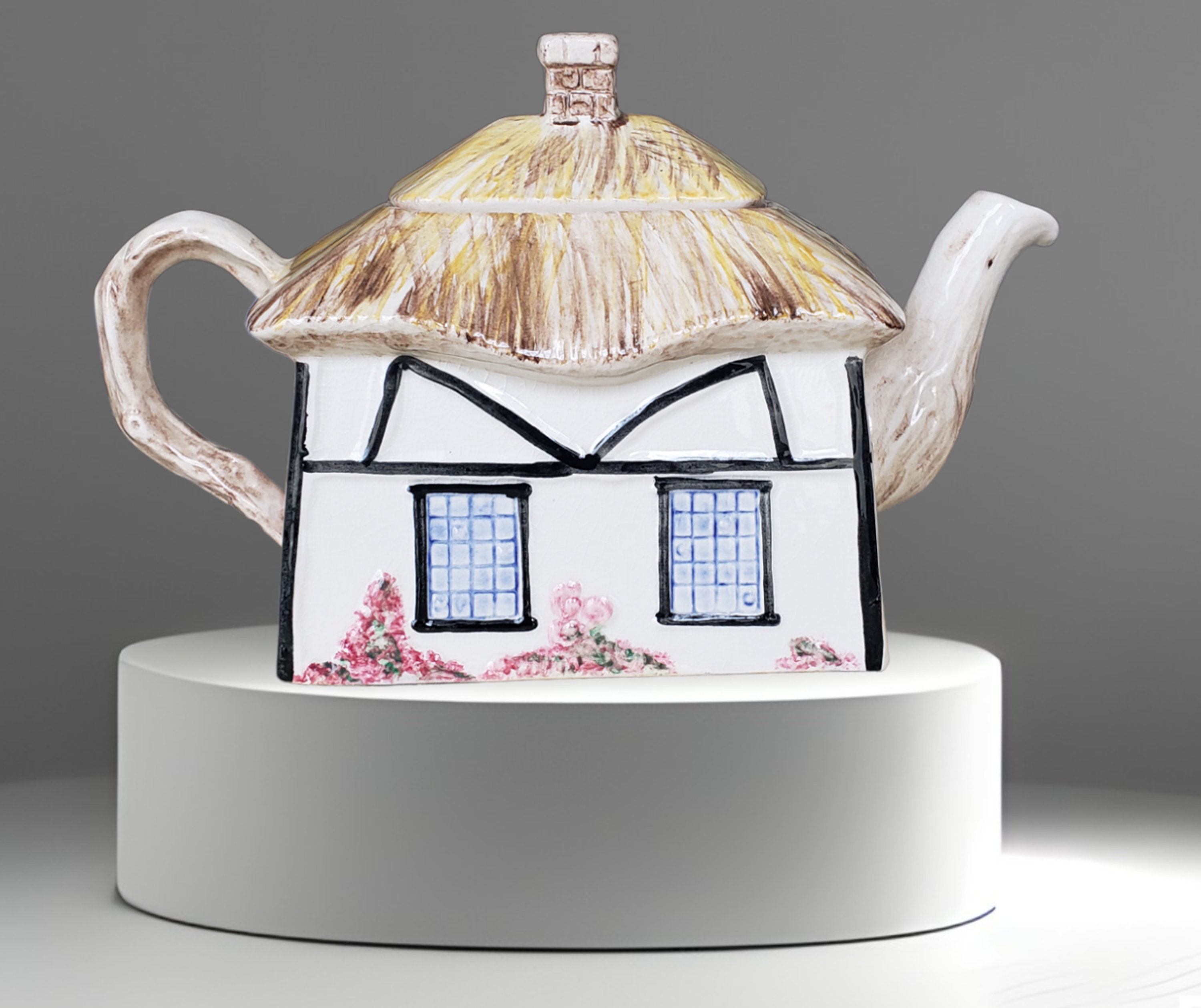 Collectible Ceramic Vintage TEAPOT Traditional English Cottage by SYLVA