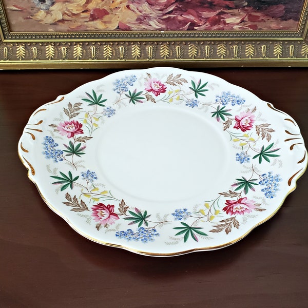 QUEEN ANNE English Bone China Cake Plate, VERONA Pattern, Assiette de service, Cadeau de douche nuptiale,