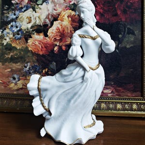 Lenox Cinderella Figurine – 1993 White Bisque Porcelain with Gold Accents - Princesses Collection Limited Edition