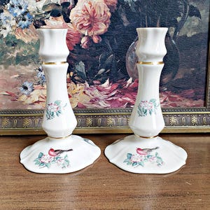 Par de castiçais Serenade LENOX - Coleção Garden - Vintage Lenox - Motivo de pássaros canoros e flores - Decoração de casa em porcelana fina
