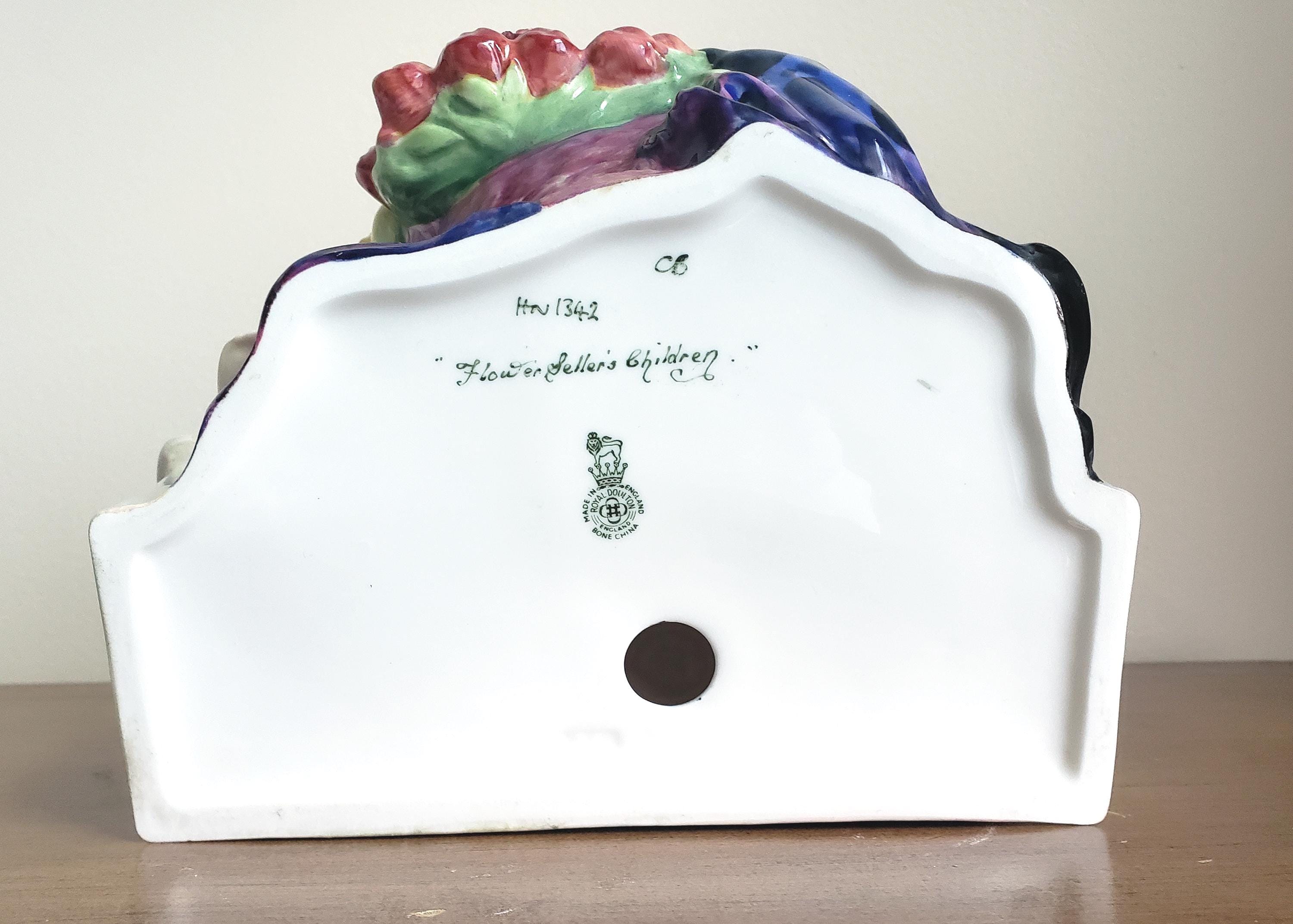 Vintage Royal Doulton Flower Seller's Children HN1342 Figurine