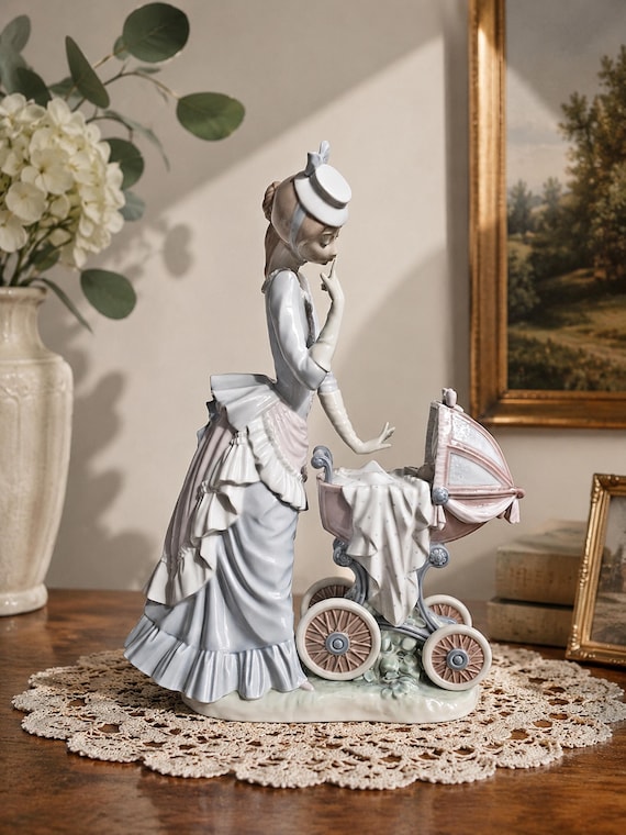 【無欠損】LLADRO リヤドロ 5721「Once Upon a Time」 Retired Lladró Baby's Outing #4938 Porcelain Figurine | Salvador