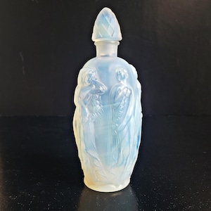 Sabino Art Glass Opalescent Crystal Perfume Bottle & Stopper - Gaite Pattern - French Art Deco Hand Blown Glass Vessel - Unique Gift Idea