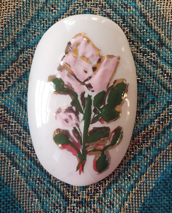 Hand-Crafted White Ceramic Oval Brooch with Pink … - image 2
