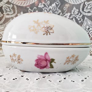 LEFTON Vintage Porcelain Egg Jewelry Box: Handpainted Pink Roses