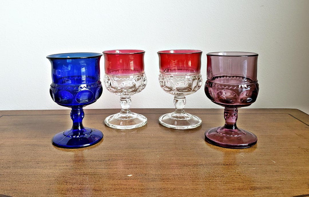 Vintage Crown Pattern Claret Wine Goblets – Set of 4 | Cranberry Flash ...