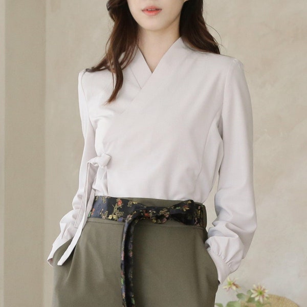 Chemisier chic hanbok moderne fait main | Chemise Jeogori | Mode coréenne femmes hanbok (DRT0032)