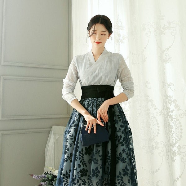 Korean Modern Hanbok Dress Set For Women | Korea Traditional Style Midi Wedding Party Dress Skirt (CLHD0015)