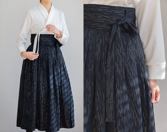 Handmade Modern Hanbok Meteor Shower in Night Sky Wrap Midi Skirt | Korean Fashion Women Hanbok (DRS0061)