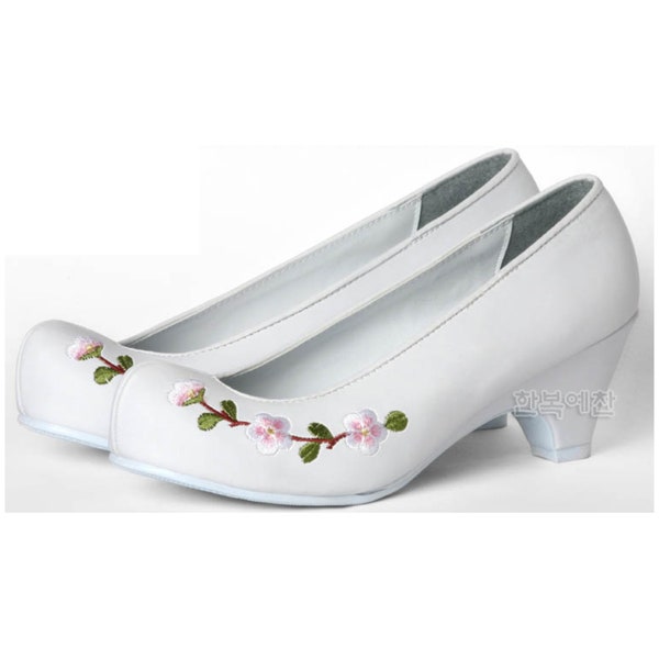 Frauen Braut Hanbok Schuhe für Korea Traditionelle Hochzeit Zeremonie Heel - Apricot Embroidety (IS00010)