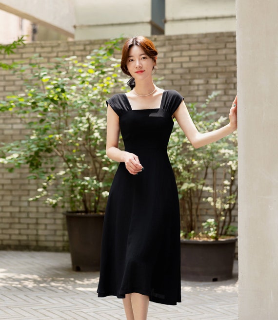 Marquis Ruched Panelled Sleeveless Midi Dress | Deep Wine | Dresses | Shona  Joy – Shona Joy International