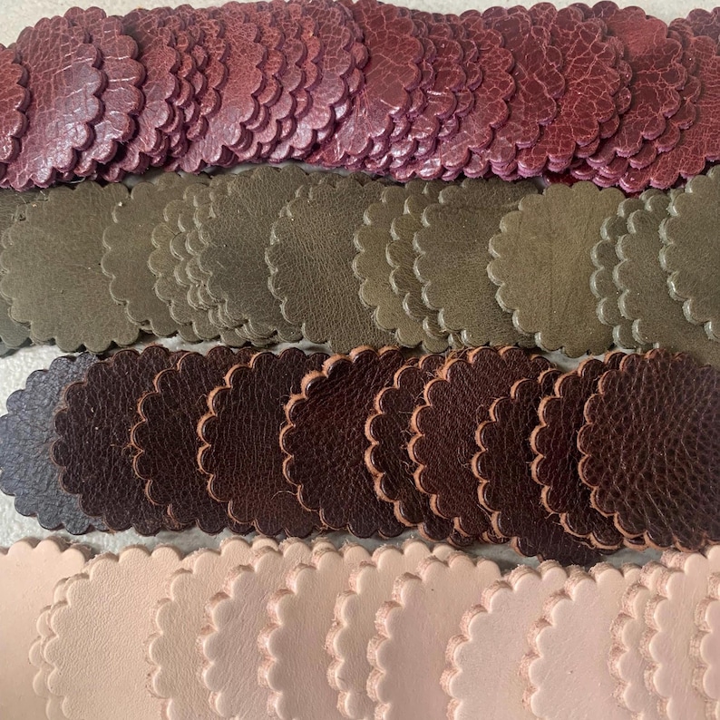 Different color leather rosettes.