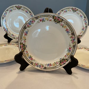 Vintage Set of 5 Plates 1936 Homer Laughlin Nautilus 8.25” Salad Plates with Gorgeous Scroll and Flower Pattern on Rim