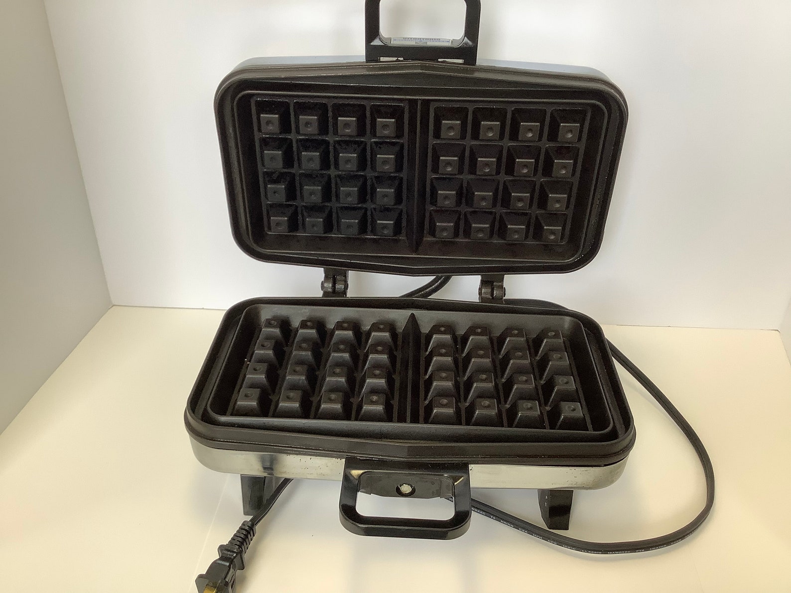 Vintage Vitantonio Belgian Waffler Stainless NonStick Waffle Etsy