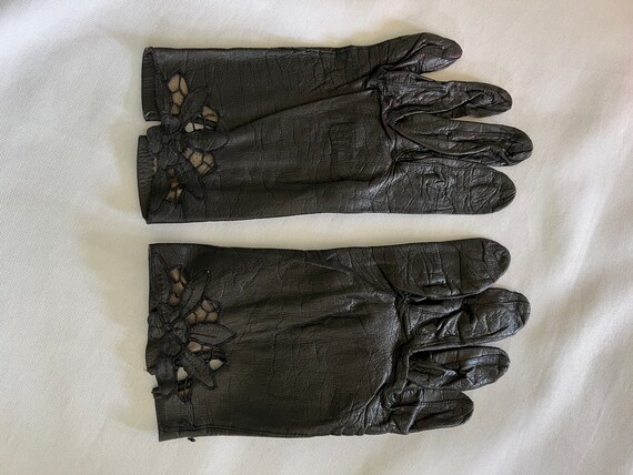 Vintage Black Kid Leather Gloves with Cutwork at … - image 3