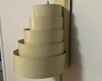 Vintage MCM Art Deco style metal Venetian wall sconce