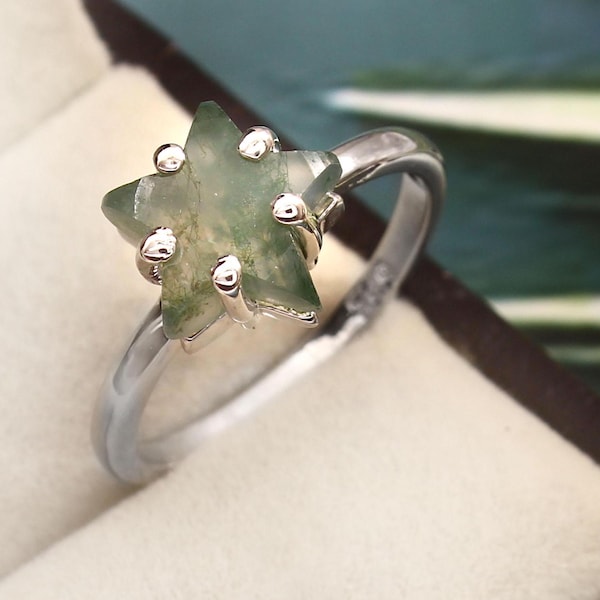 Carved Star Moss Agate Ring– 925 Sterling Silver Jewelry- Art Decor Ring For Him