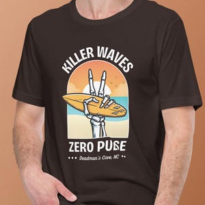 Killer Waves Zero Pulse Tee – Surf Skull Graphic Tee, Unisex Halloween Surf Shirt, Spooky Beach Top, Skull Tee, Halloween Beach Tee, Surfer
