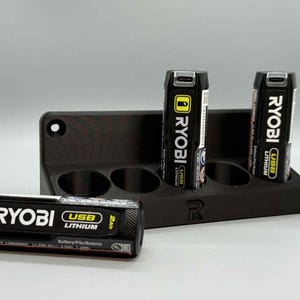 Ryobi USB Lithium Battery Wall Mounted Holder image 5