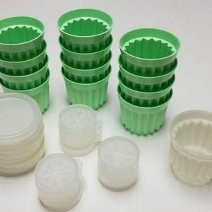 12 Vintage Tupperware Mintgrün Jell-O Jello 3-teilige Mini Formen Jel-ette Tassen
