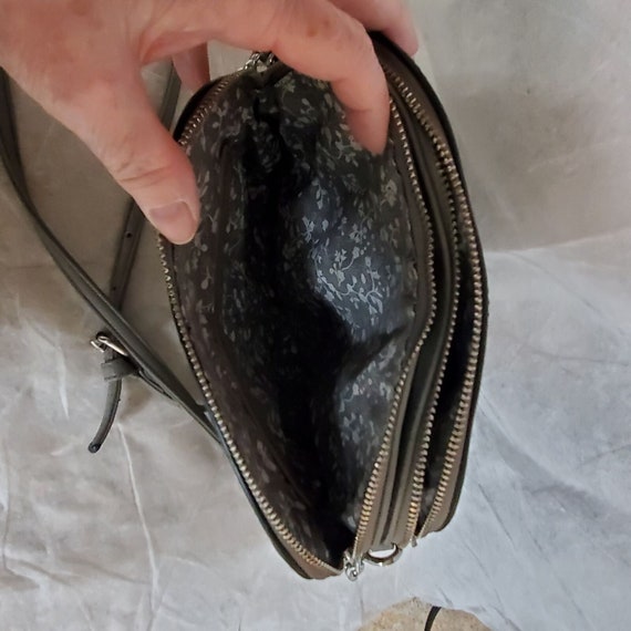 Onyx gray leather crossbody shoulder handbag purse - image 6