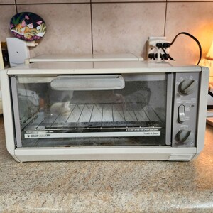 Vintage Black & Decker Toaster Oven TRO 200 TY5 Bake Toast w Baking Pan Manual Bild 2