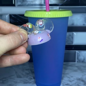 Straw Topper