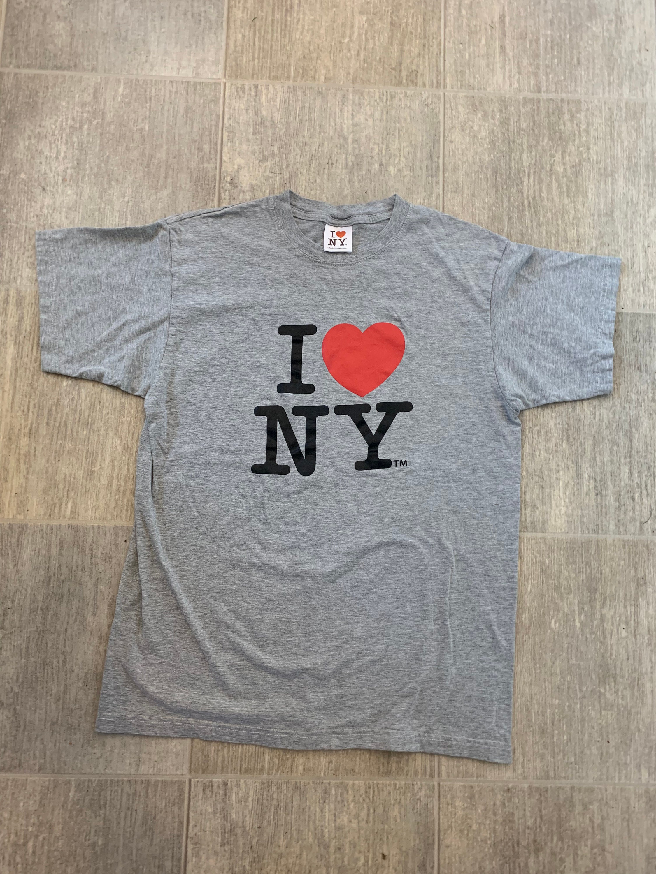 Vintage 90s I Love New York Tee Shirt. Like New. Grey Size L Made