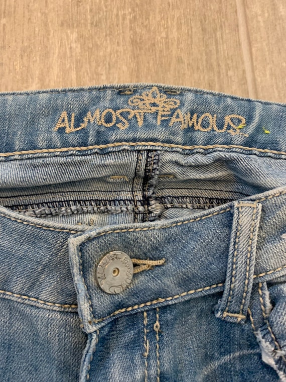 Almost Famous vintage jeans from the 2000s slim fit s… - Gem