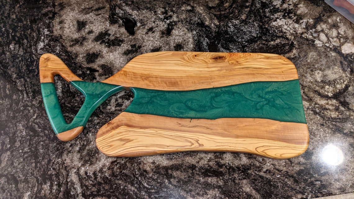 Grüne Neid Olivewood Serving Board | Etsy