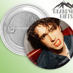 Elijah Hewson!!  1.5&quot; pinback button, Inhaler
